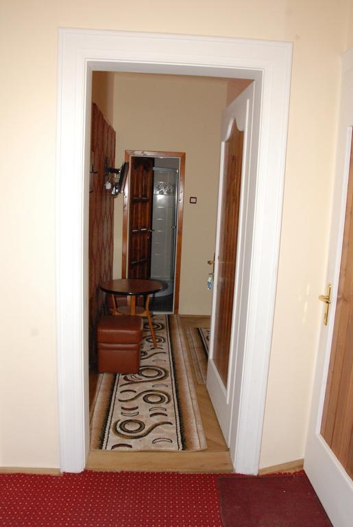Vila Nicoleta Hotel Sibiu Bagian luar foto