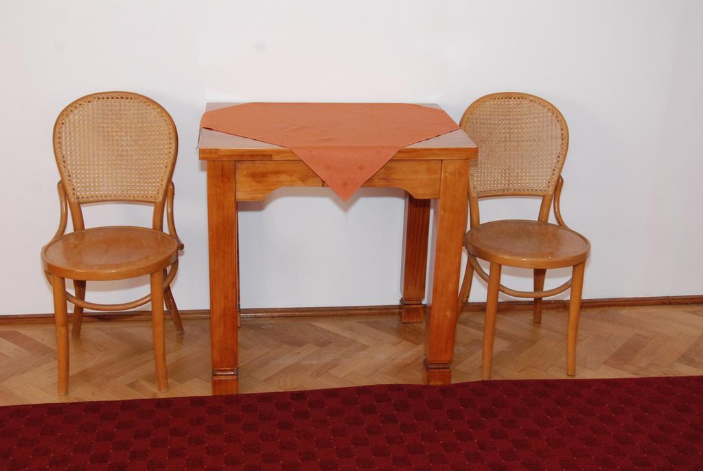 Vila Nicoleta Hotel Sibiu Bagian luar foto